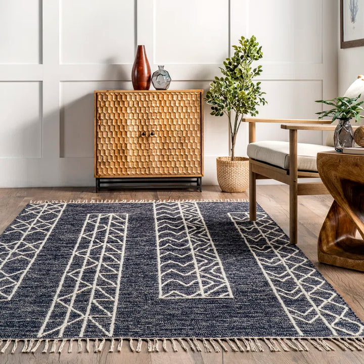 Melley Bohemian Tribal Banded Tasseld Area Rug