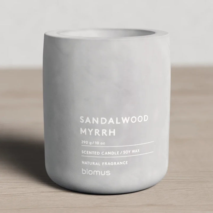 FRAGA Sandalwood Myrrh Scented Jar Candle