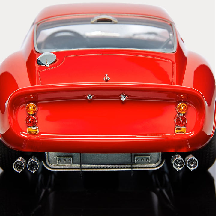 Ferrari 250 GTO 1:18 Scale Model